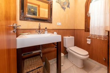 https://cdn.resales-online.com/public/199lfdjq5g/properties/61ef7107719a11ed98460217bc231ef4/w1200/17-dd5fcd4f0eb487dfa3803f7e20814c0e.jpg?v=1670010484