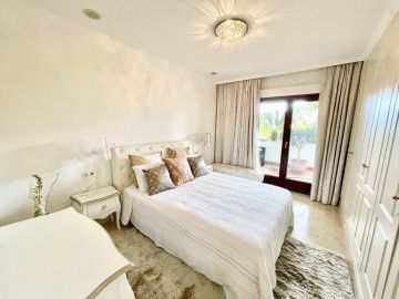 https://cdn.resales-online.com/public/496dfp56cj/properties/6c399efef03111edb6600217bc231ef4/w1200/18-cc72f169493c096e712837ff5d8b6e41.jpg?v=1691752960