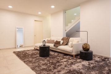 https://cdn.resales-online.com/public/x1ahv6wm6l/properties/89a7032c04ac11eeb6600217bc231ef4/w1200/22-bcf8e6250e0bab365f900a8ac31ac040.jpg?v=1687031699