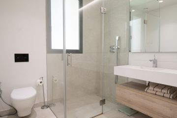 https://cdn.resales-online.com/public/x1ahv6wm6l/properties/89a7032c04ac11eeb6600217bc231ef4/w1200/24-613bbc26f32d7013d348ef202dd30a43.jpg?v=1687031699
