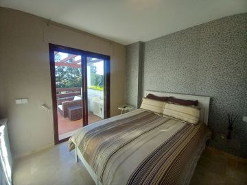 https://cdn.resales-online.com/public/68phfbom2h/properties/cd76897faca011ef84cf0217bc231ef4/w1200/13-5fd73dea700db77384c091ca9818b1a9.jpg?v=1732703383