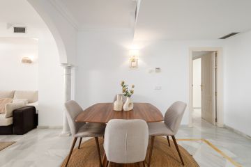 https://cdn.resales-online.com/public/c6rxxw1glq/properties/9d371bffd89011ef8ce602e0405b089b/w1200/15-11d12f2f454f2f5e9b981fdd8b901d51.jpg?v=1737533709