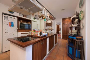 https://cdn.resales-online.com/public/bb3tcr1ax0/properties/11fe77ece25311ef8ce602e0405b089b/w1200/35-53608d01401493ba18e3704836160563.jpg?v=1738609255