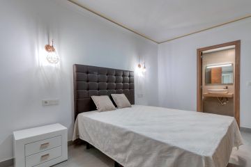 https://cdn.resales-online.com/public/2clagkpr0e/properties/83015d7be3ea11ef8ce602e0405b089b/w1200/9-467d0cee5b725f3ef65f102a0c2e69c0.jpg?v=1738781783
