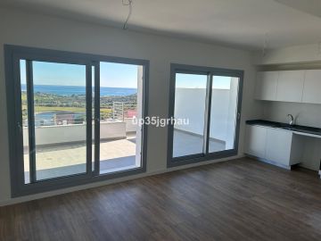 https://cdn.resales-online.com/public/up35jgrhau/properties/313c5effe87811ef8ce602e0405b089b/w1200/20-d1f7658cbe4ba6cd8666fec30fba80ad.jpg?v=1739282543