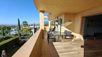 https://cdn.resales-online.com/public/umpqlvr8rf/properties/8e064251e93b11ef8ce602e0405b089b/w1200/2-5bd7b9d04b45e33852eaf0ec6670150d.jpg?v=1739366383