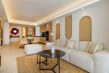 https://cdn.resales-online.com/public/76cahlr3vj/properties/c7d494390cf011ef857e0217bc231ef4/w1200/4-c23c0f86247804fa50226aecd8b0b2c8.jpg?v=1723525769