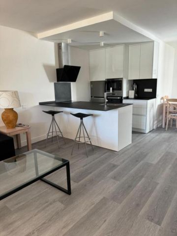 https://cdn.resales-online.com/public/86l1hb0hs4/properties/0ddcf81ea3a711ef84cf0217bc231ef4/w1200/4-c23c0f86247804fa50226aecd8b0b2c8.jpg?v=1731715936