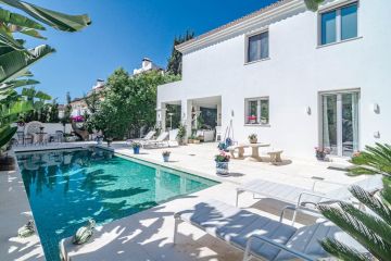 https://cdn.resales-online.com/public/zzqgzfnxlxnq9zyt/properties/0406c595050011f08cfb02e0405b089b/w1200/13-5fd73dea700db77384c091ca9818b1a9.jpg?v=1742419642