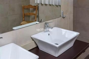 https://cdn.resales-online.com/public/up35jgrhau/properties/96351b3b0b0811f08cfb02e0405b089b/w1200/32-e7f90ea5feef5e01d64d74d6b6d8a834.jpg?v=1743082795