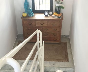 https://cdn.resales-online.com/public/jgwbswu35etu295o/properties/de2cd8df0fc611f08cfb02e0405b089b/w1200/20-d1f7658cbe4ba6cd8666fec30fba80ad.jpg?v=1743687655
